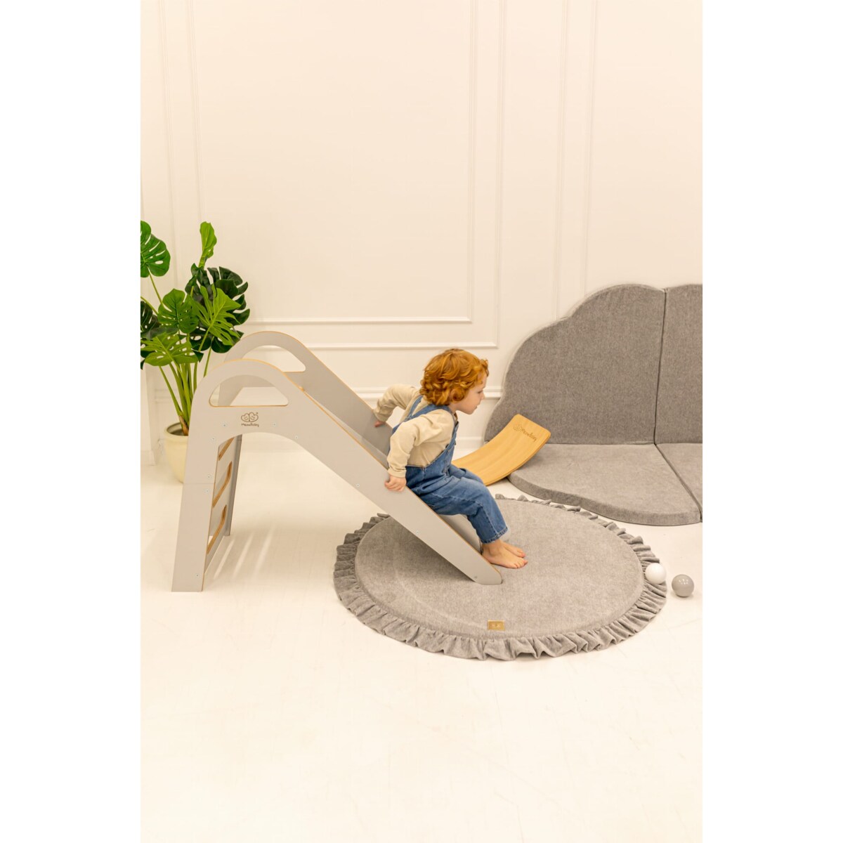 Mata Okrągła z Falbanką 100x100cm dla Dzieci, Welurowa, Jasnoszara