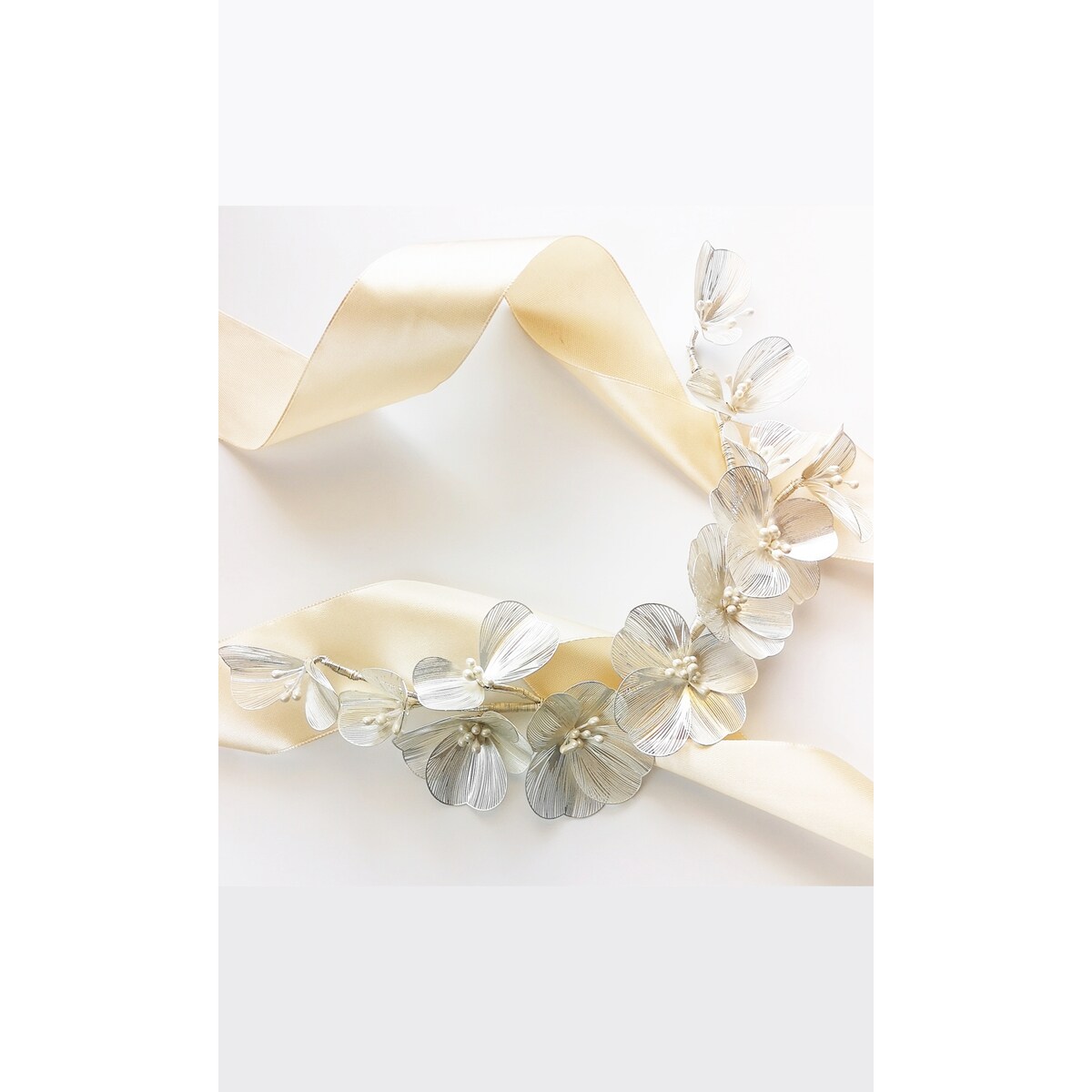 Kwiatowa gałązka srebrna - modern boho