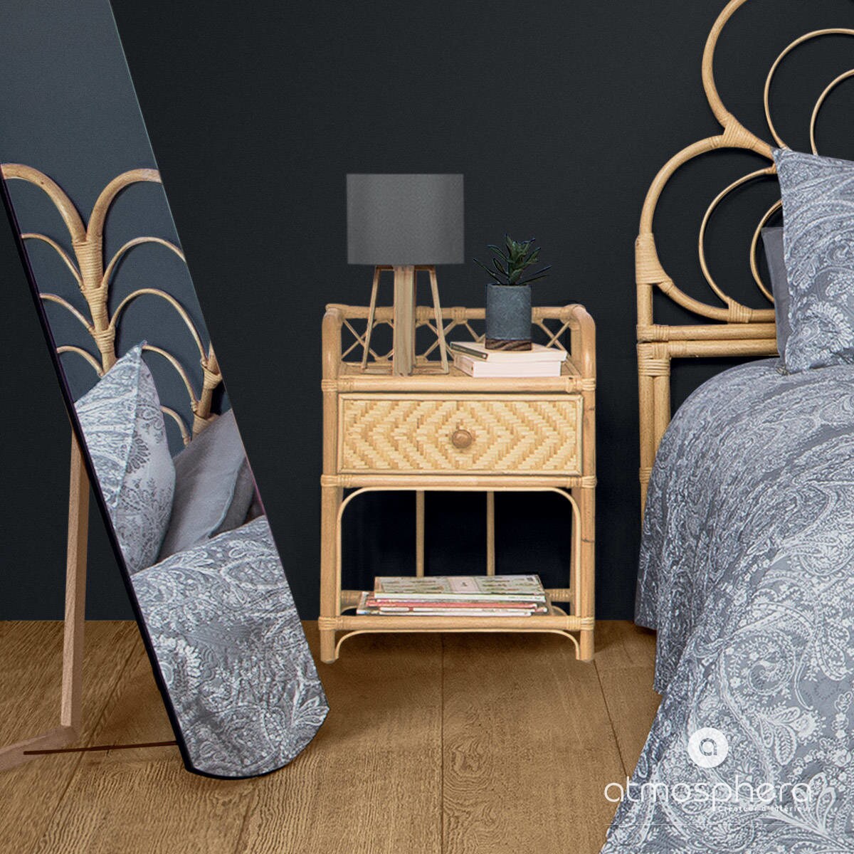 Stolik rattanowy do sypialni AONI, z szufladą i półką