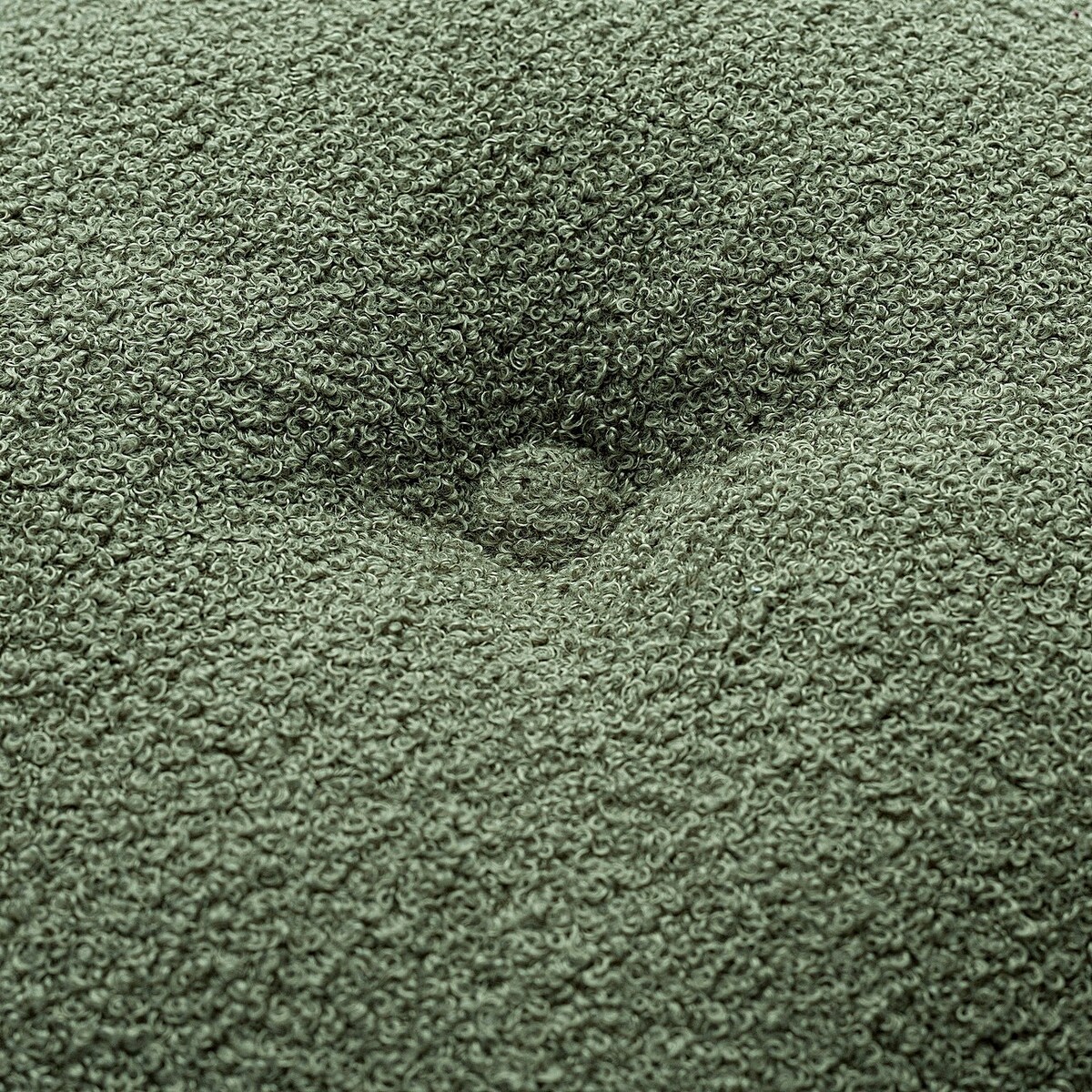 Poduszka okrągła z guzikiem, zielona bukla, ⌀37 cm, Boucle Teddy