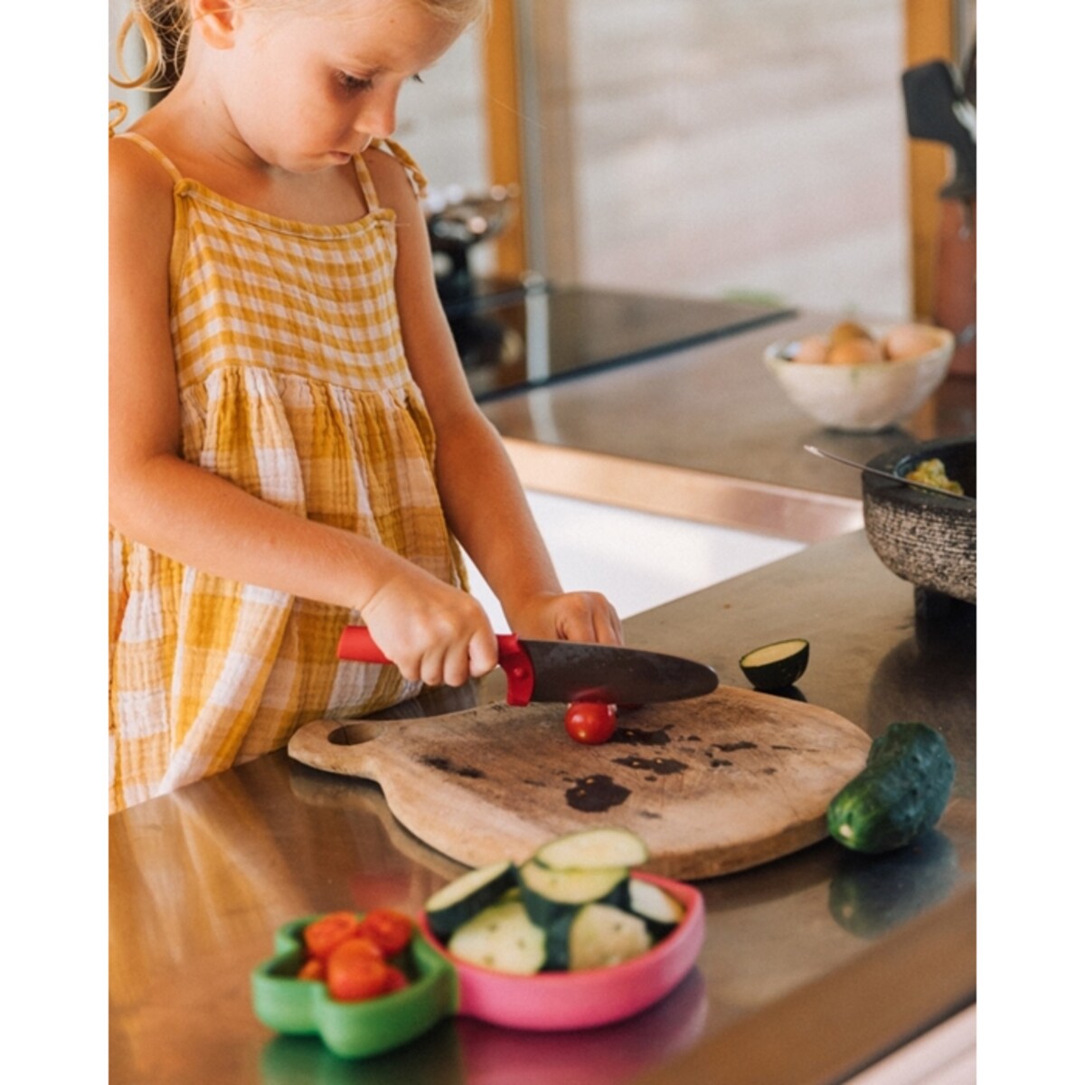 Oli & Carol Drewniany Talerzyk Dzielony dla Dziecka Rzodkiewka