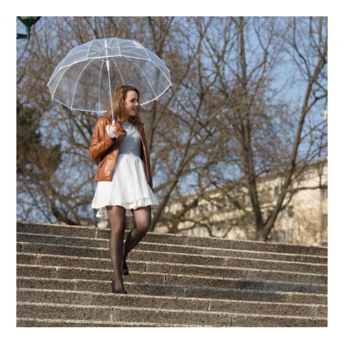 Długi parasol przezroczysty 12 żeber, biała bordiura