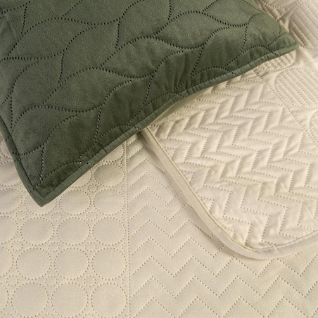 Narzuta pikowana Elegant mink 170x210 kremowa, ozdobny wzór