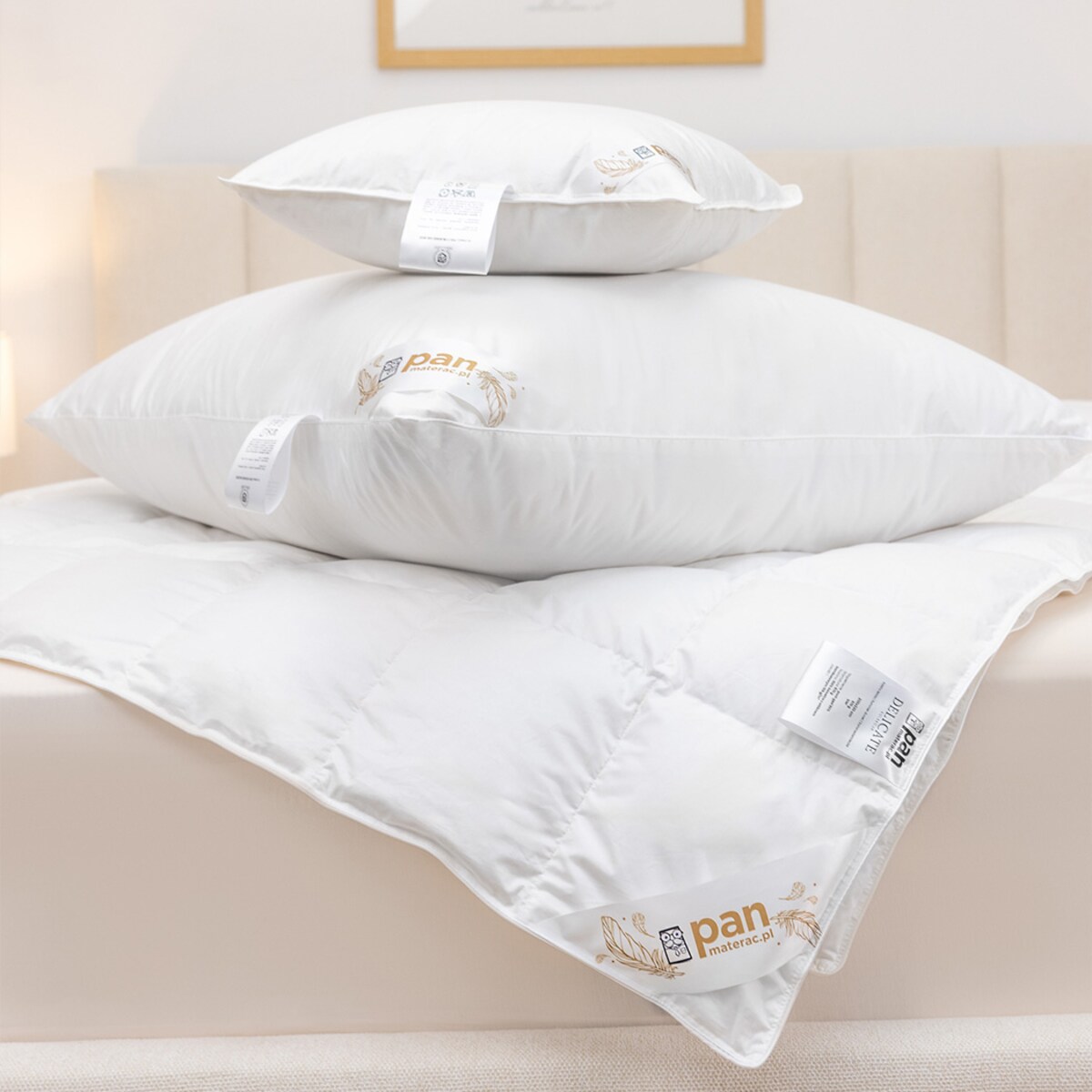 Poduszka puchowa 50x70 DELICATE marki PAN MATERAC