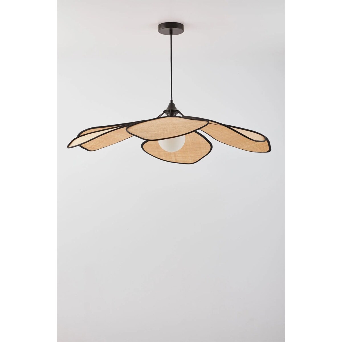 Lampa sufitowa czarno-beżowa Benavid Ø100 cm