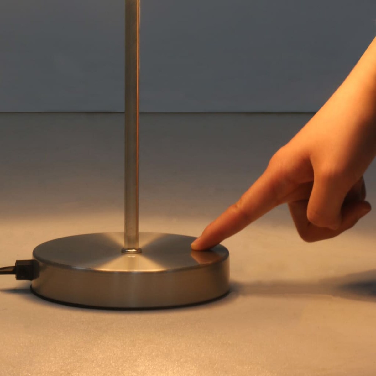 vidaXL Lampy stołowe, 2 szt., dotykowe, białe, E14