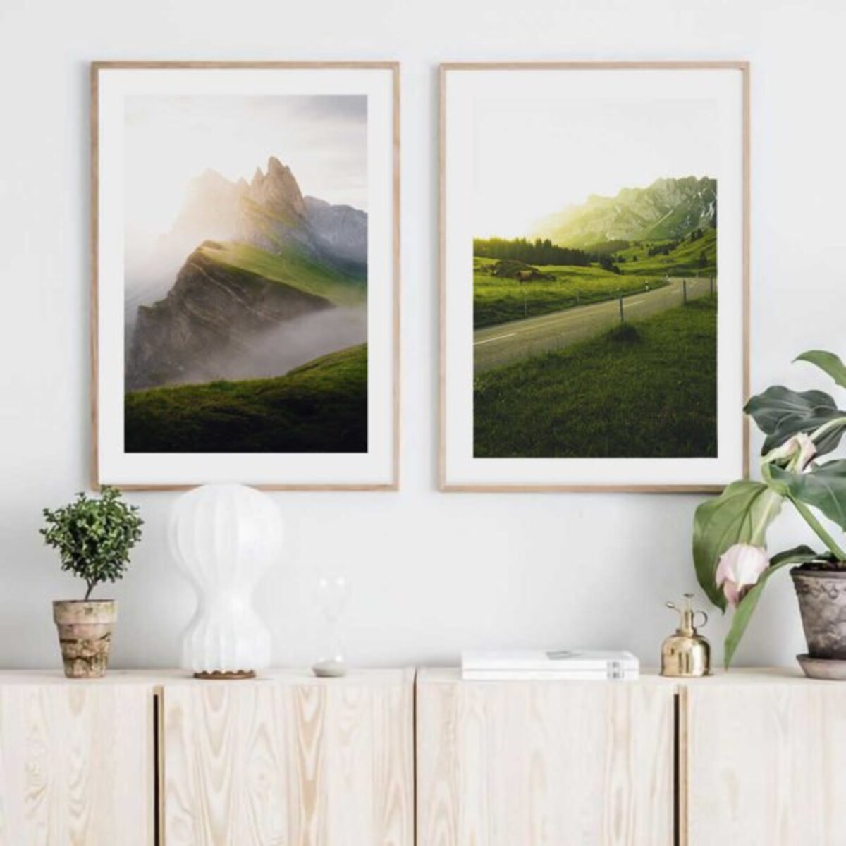 Poster Story, Plakat, Obraz - Droga w Góry przez Jesienny Las, wymiary 21 x 30 cm