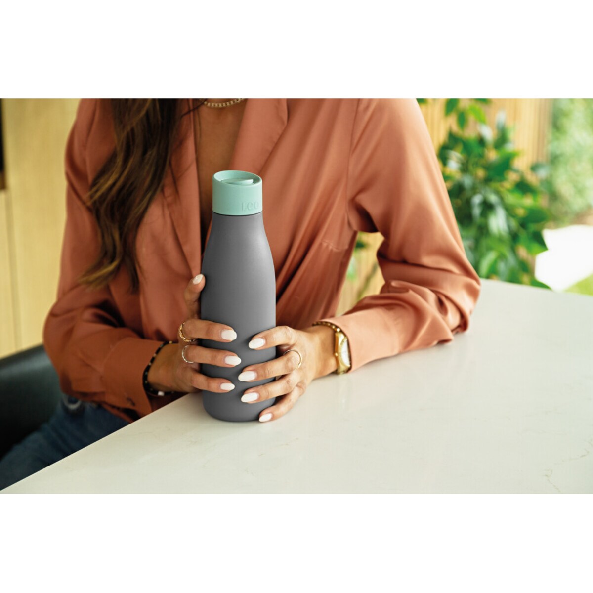 Butelka termiczna z dwoma nakrętkami 0,5 L, miętowa BergHOFF