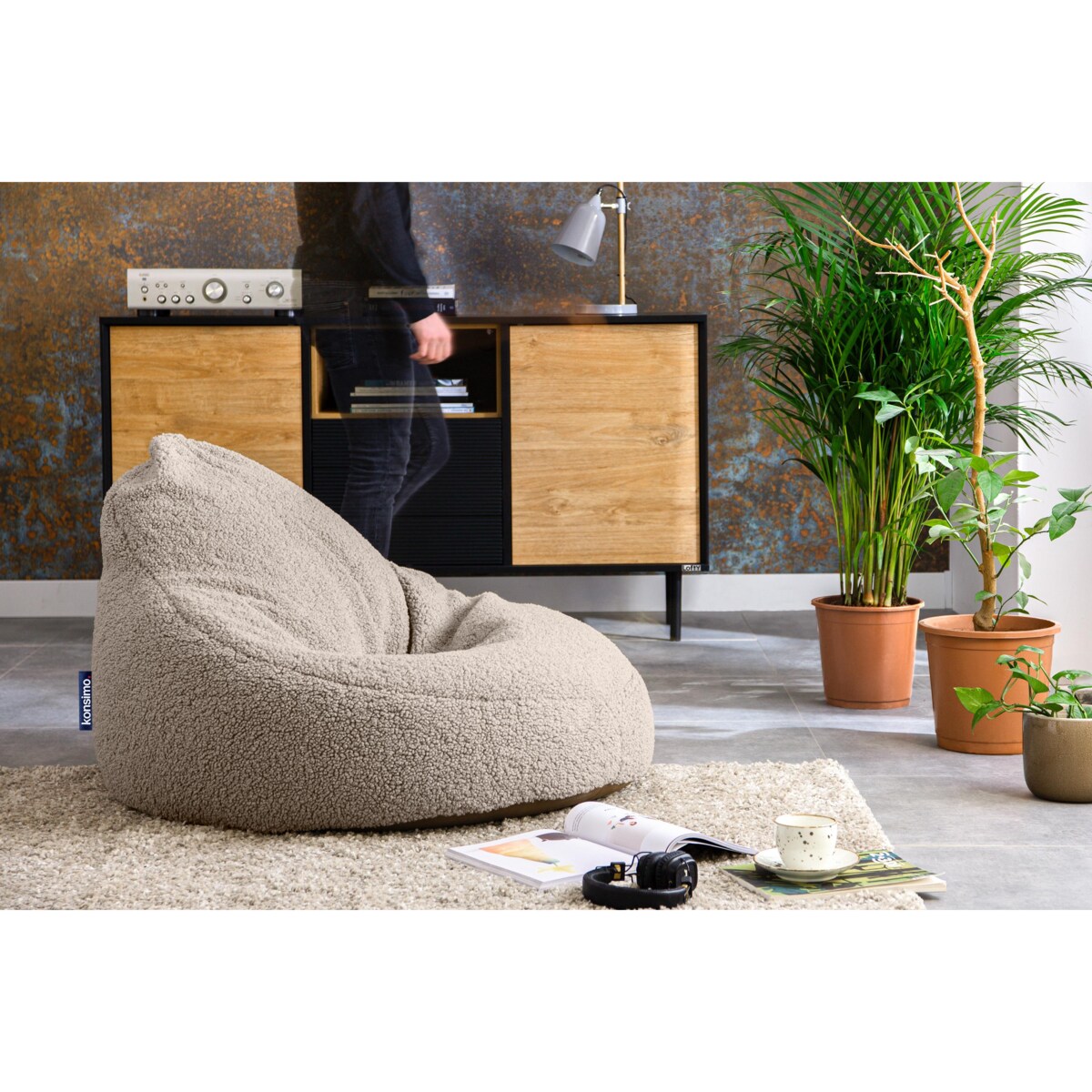 KONSIMO COSMO puf typu worek odcieniu jasnobrązowym