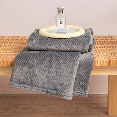 Miękki Koc Narzuta Pled na Łóżko 70 x 150 cm mikrofibra milutki Grafit Willy