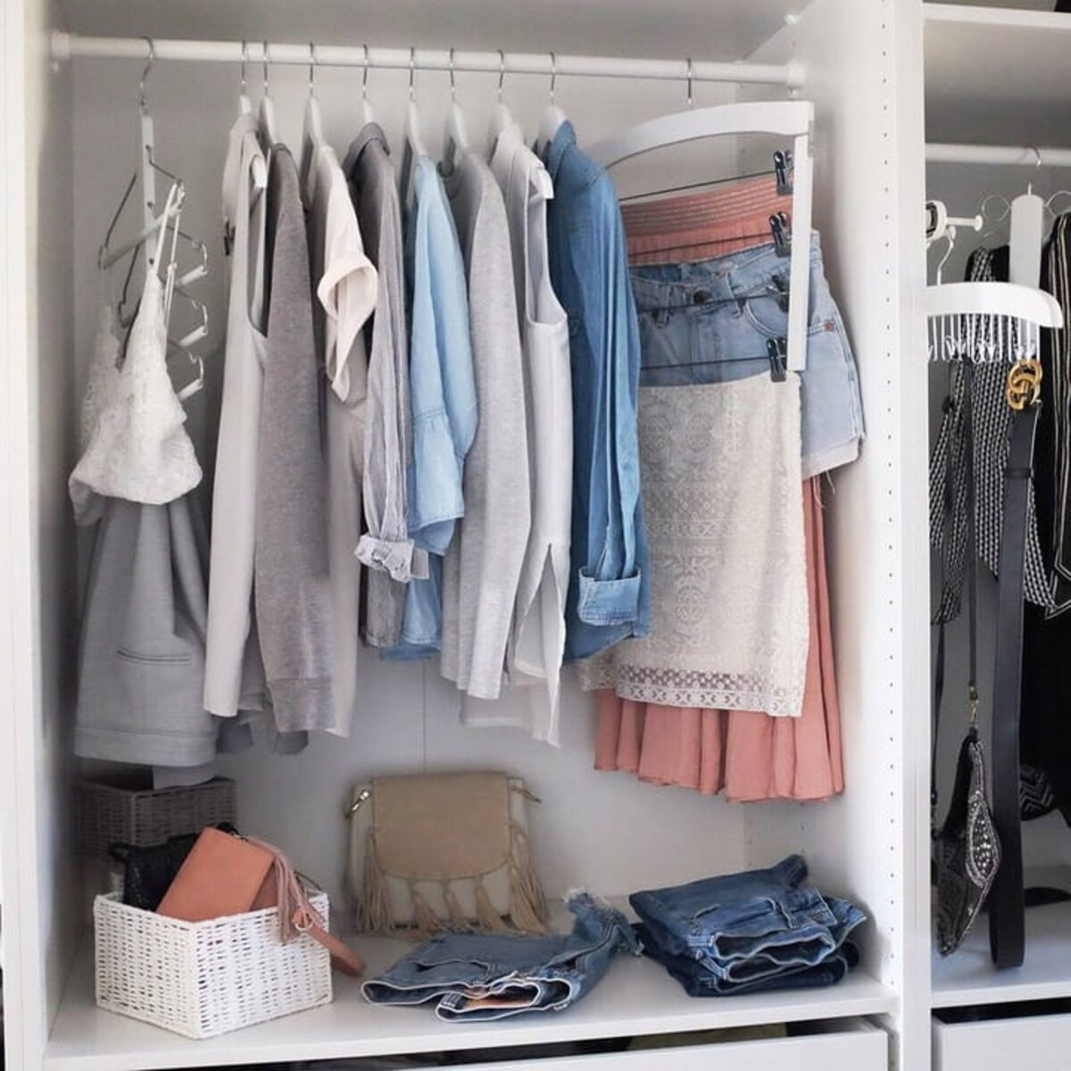 Wieszak na 12 Pasków Biały Stojący Organizer Zeller