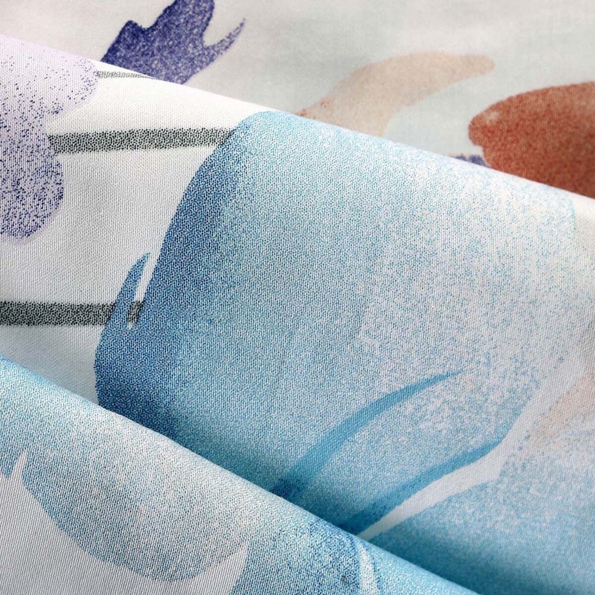 Pościel satyna bawełniana 180x200 Lunara biała w duże pastelowe niebieskie kwiaty, Satynlove