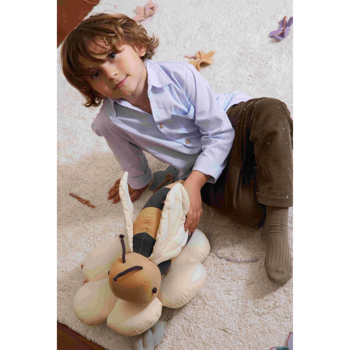 Poduszka pszczoła Buzzy Bee, Planet Bee, Lorena Canals