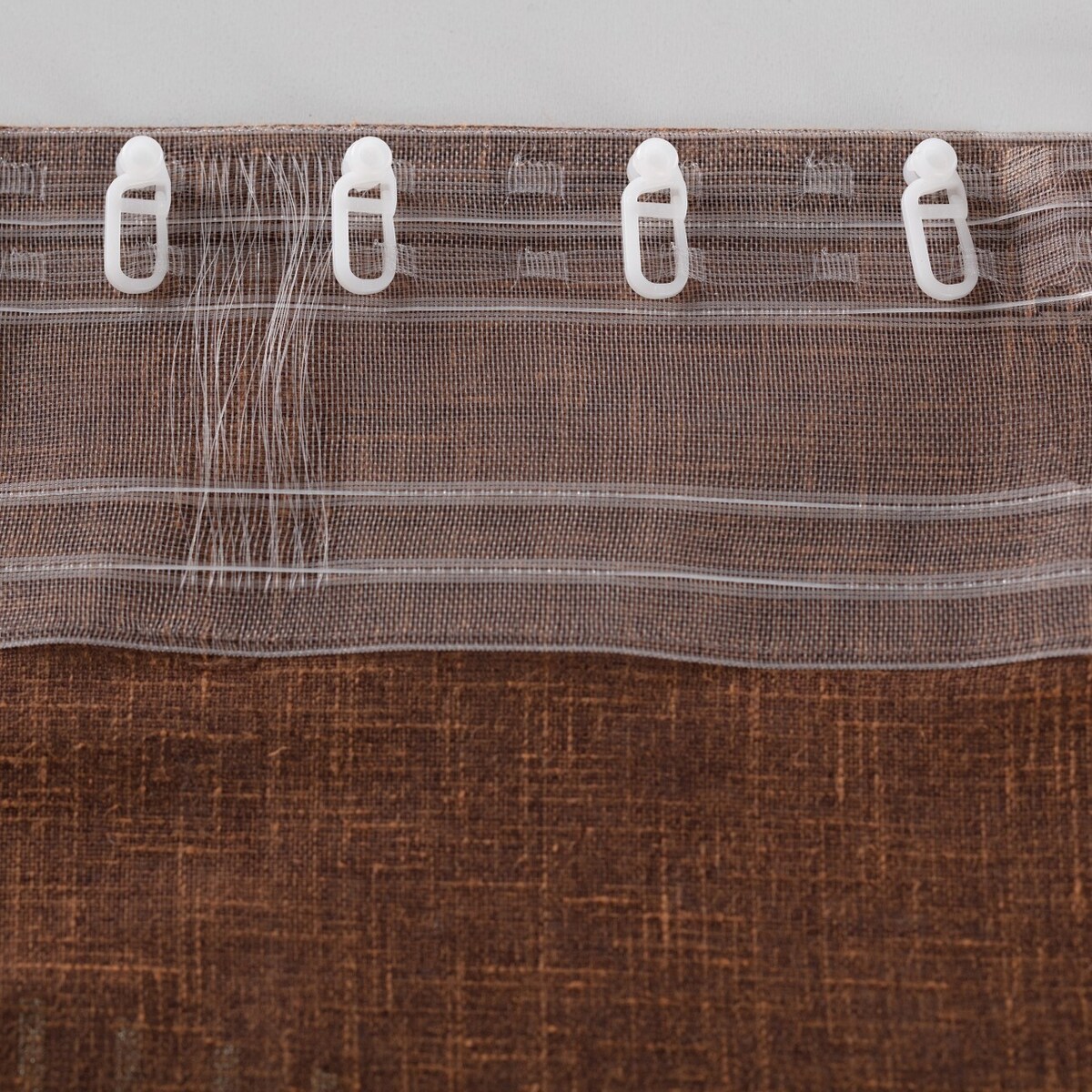 Zasłona BASIC na taśmie marszczącej 130x280 cm brąz 1szt. 130x280 brązowy