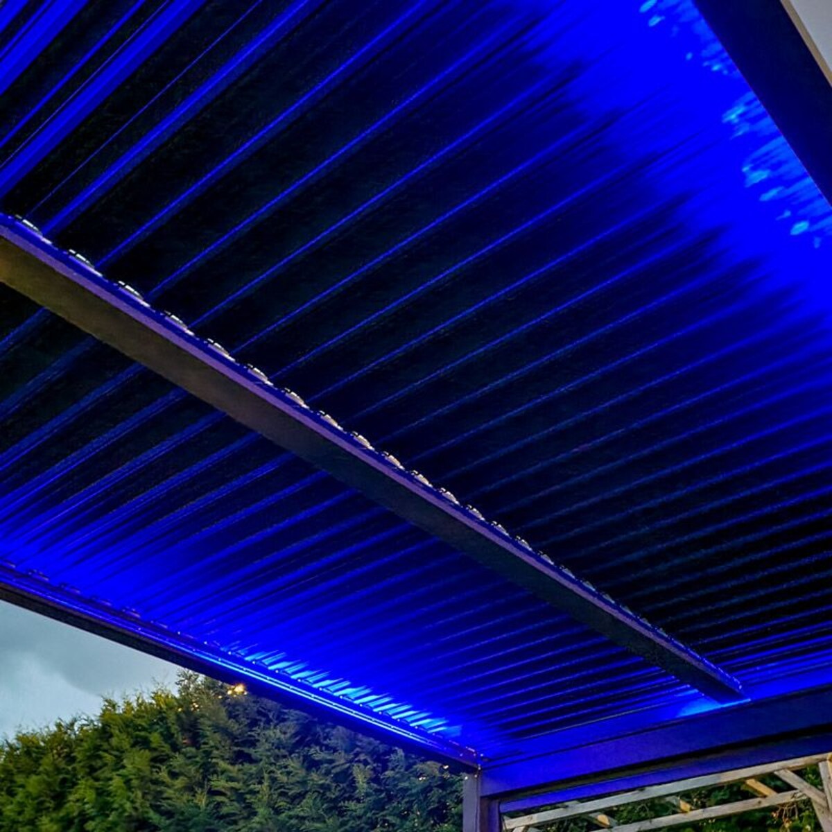 Pergola ogrodowa aluminiowa Luxe 5.8x3m LED antracytowa
