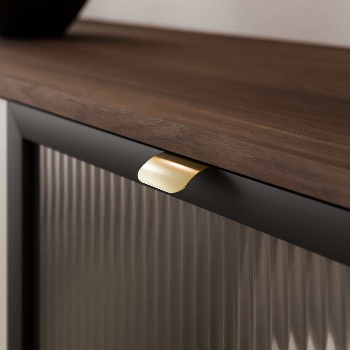 Komoda na nóżkach AUTUMN 2D1W z przeszklonym frontem, kaszmir / orzech