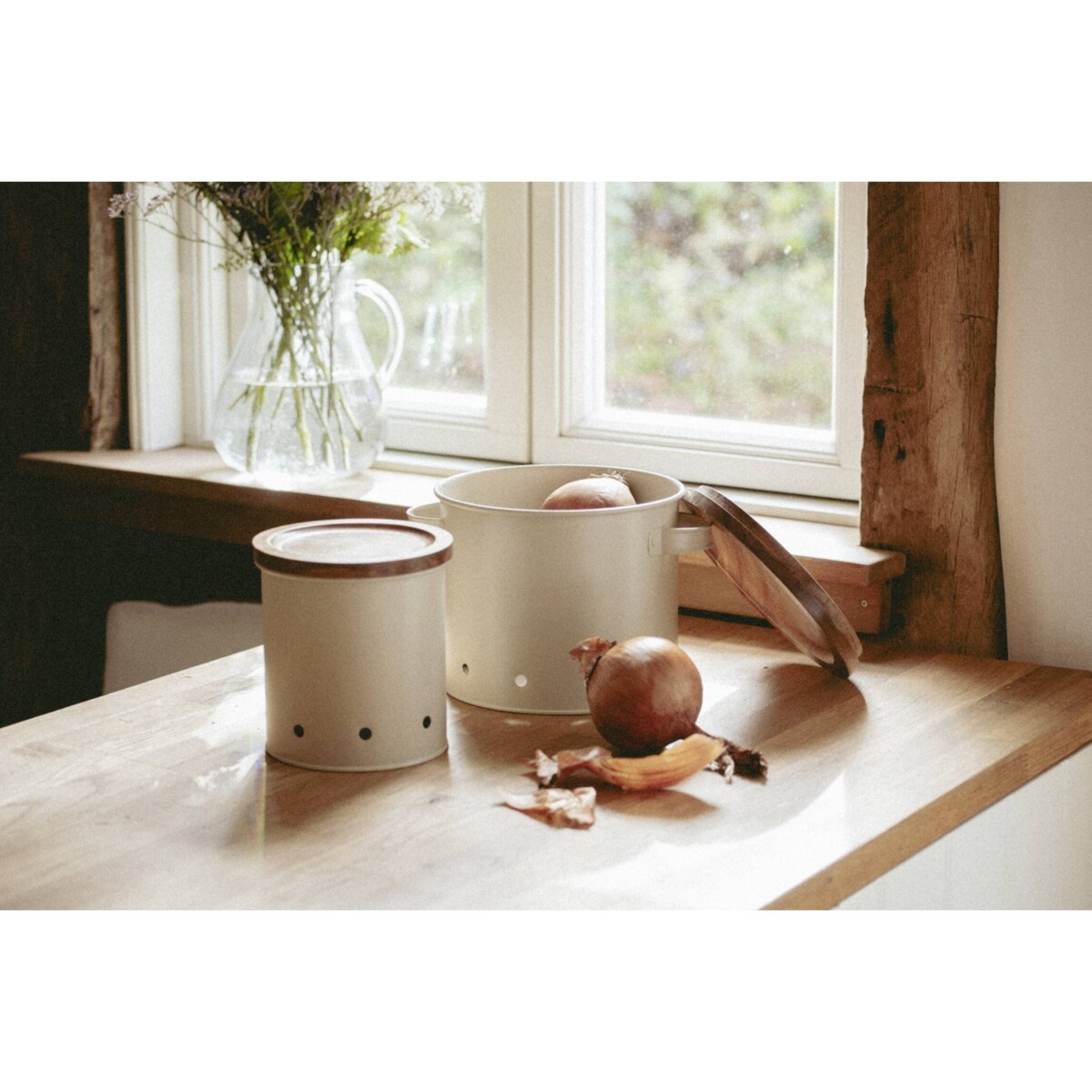 Przewiewna puszka do przechowywania ARIA, 1,6 l