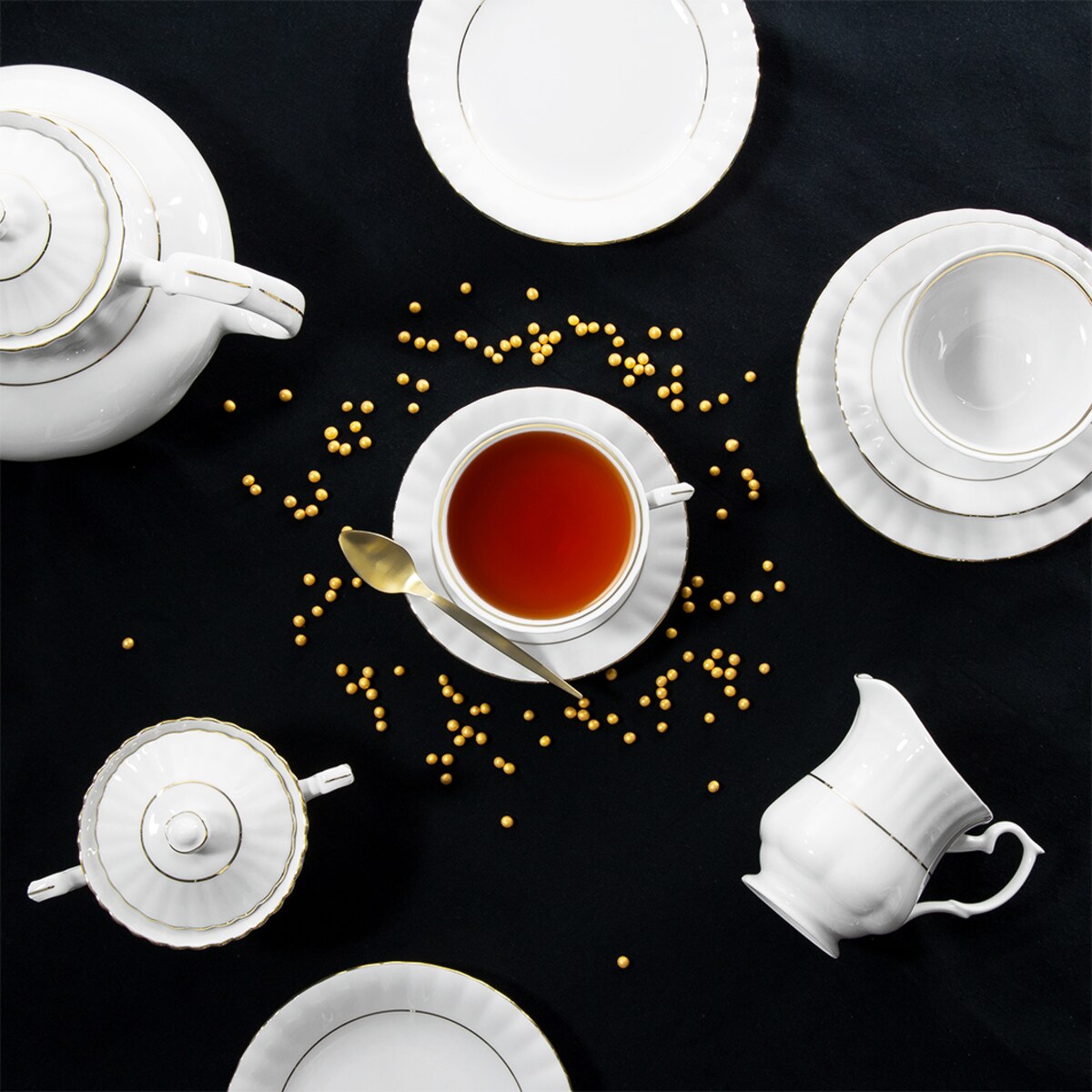 Garnitur do kawy dla 12 osób 39 el. Iwona Złota Linia B014