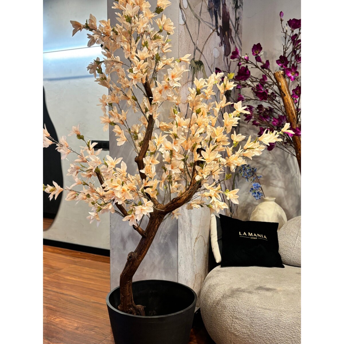 Drzewo kwitnące kremowe na naturalnym pniu 200cm