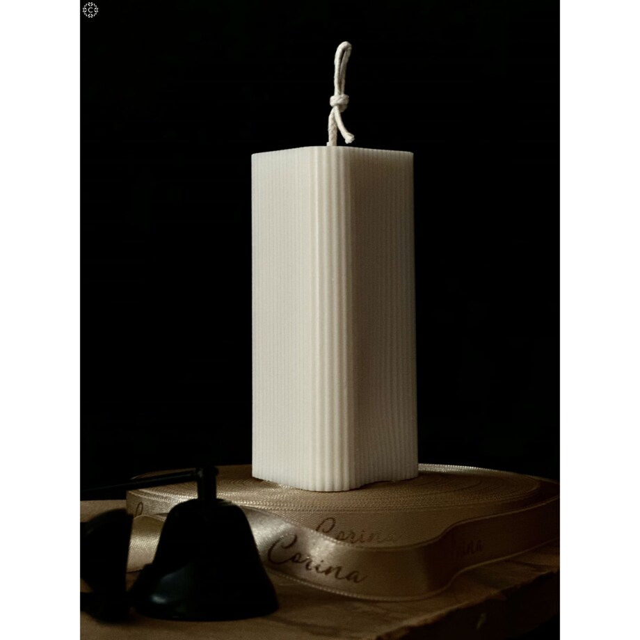 Świeca sojowa ozdobna Chelo M