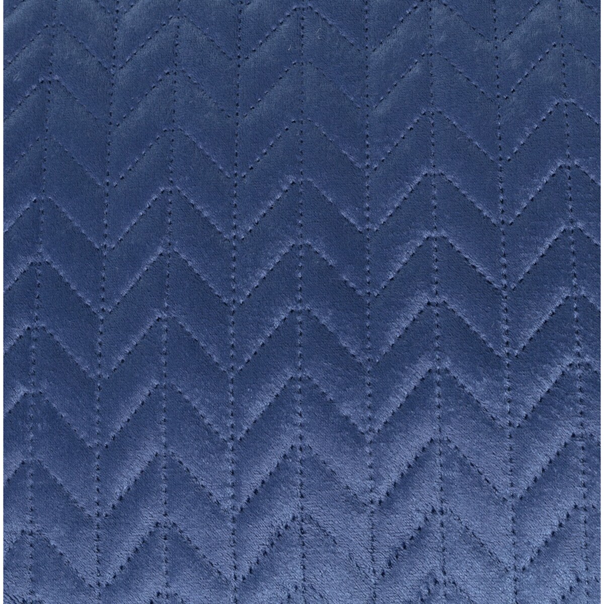Narzuta na łóżko Silky Chic 220x240cm royal blue 220x240