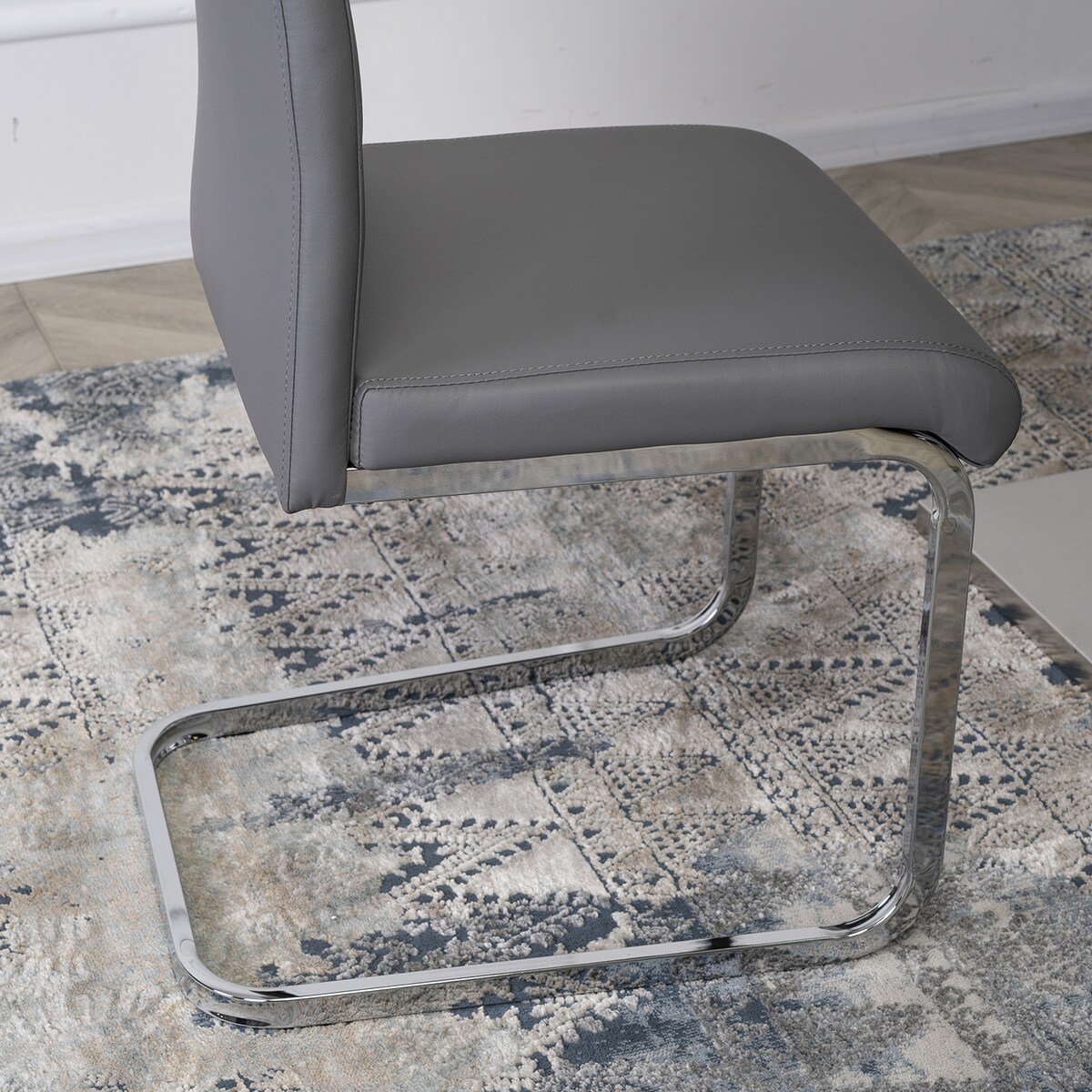 Krzesło Tapicerowane Jadalni Kuchni Salonu Na Płozach Szare Ekoskóra LOCA