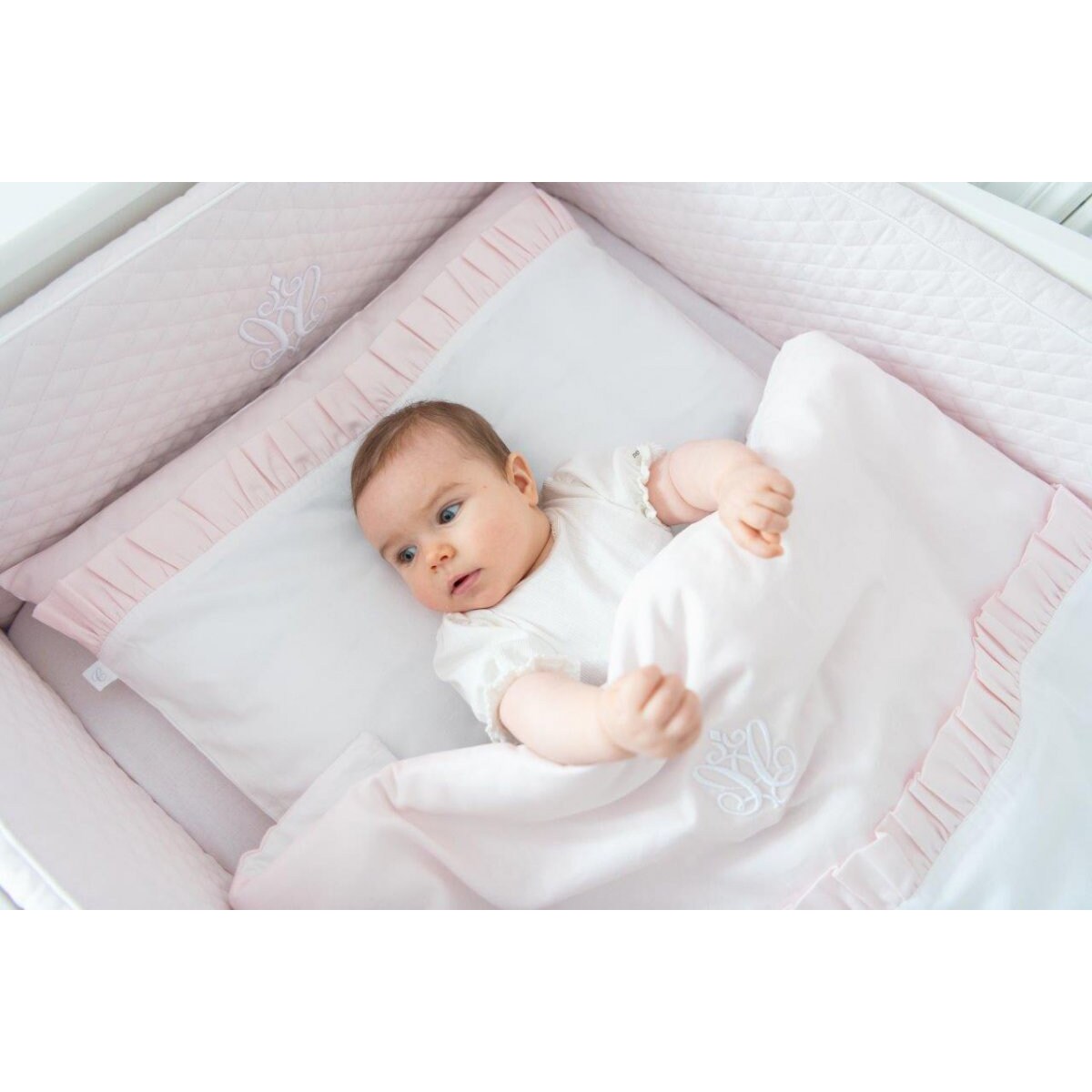 Pościel niemowlęca pudrowa z emblematem