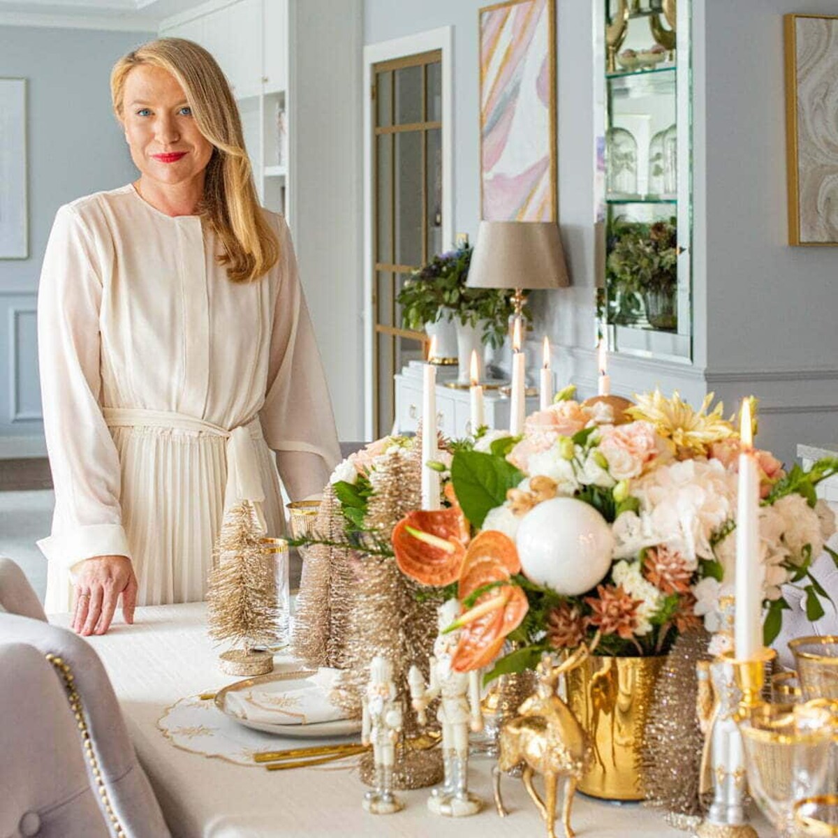 Obrus Shiny Goldenline okrągły - Średnica ok. ⌀ 140 cm - idealny dla 4 osób