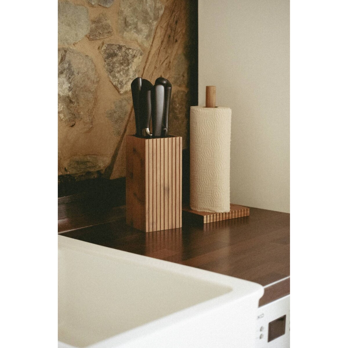 Bambusowy stojak na ręczniki papierowe MERA