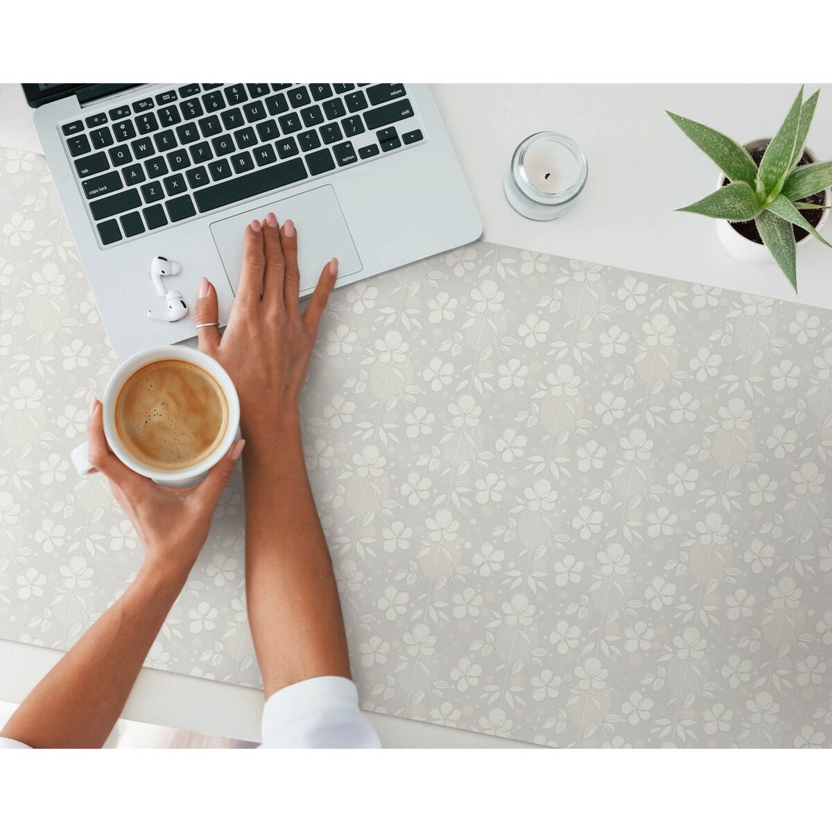 Szara mata na biurko Kwiatowy wzór retro, 120x60 cm