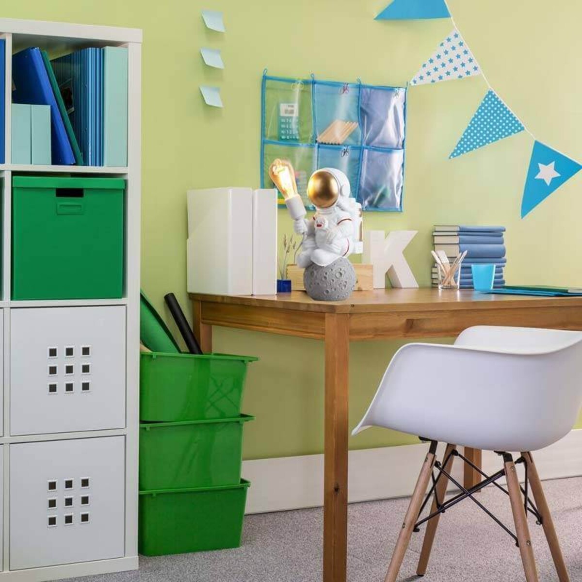 Dziecięca lampa nocna Amstrong ABR-KARD6 astronauta Abruzzo biały szary