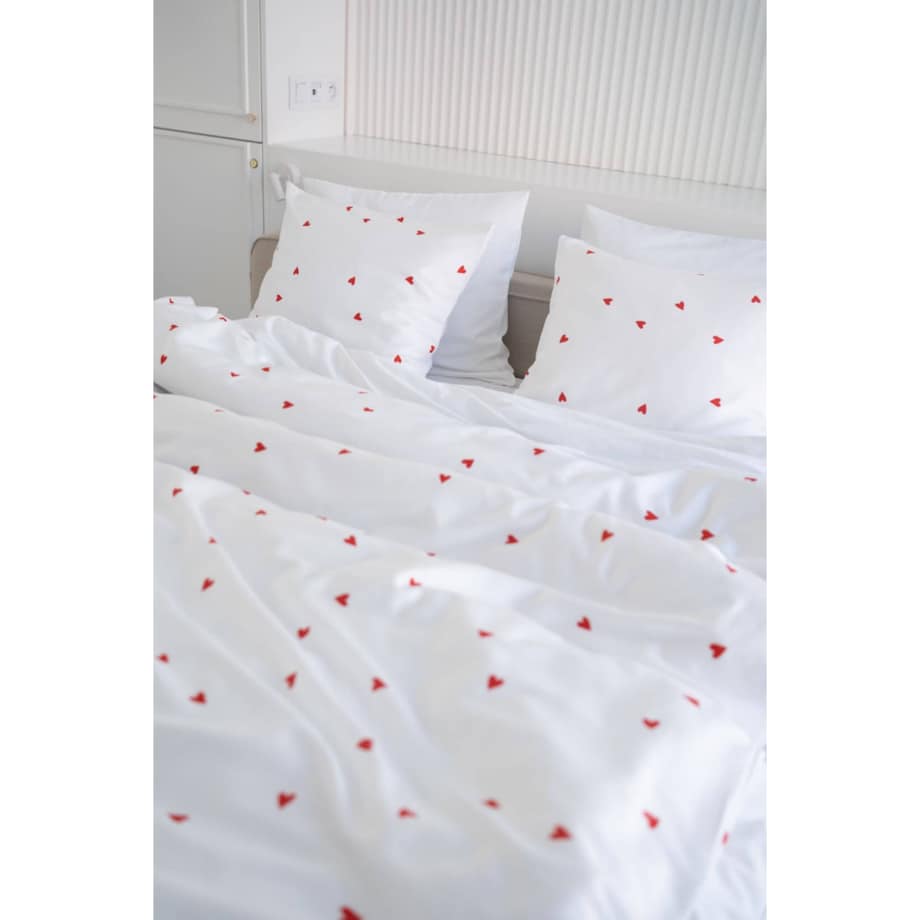 Pościel Serduszka 220/200 + 2 x 50/60 cm