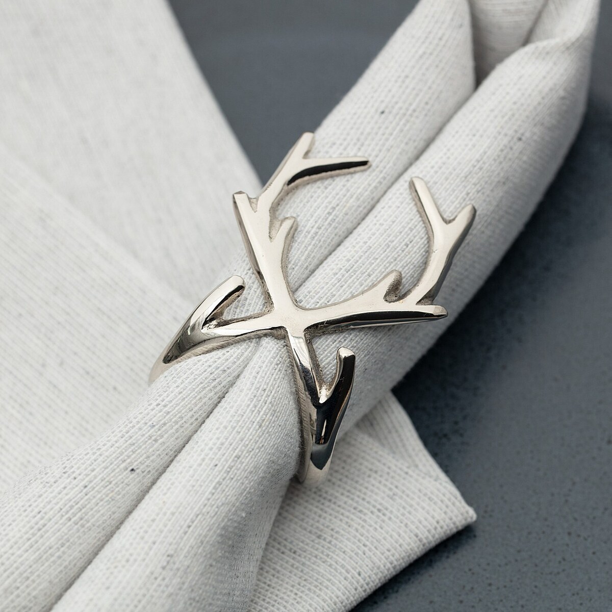 Obrączka na serwetkę Reindeer Charm boże narodzenie, święta, świąteczne, srebrny, 5 x 5 x 7 cm