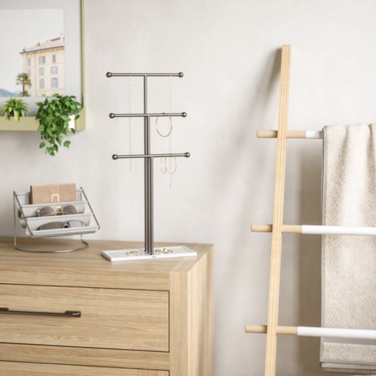 Stojak na biżuterię (biały) Trigem Umbra