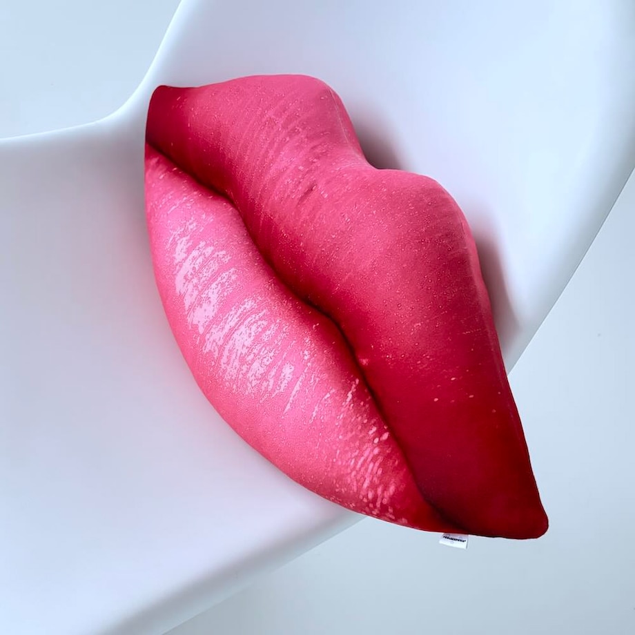 Poduszka duże Usta różowe