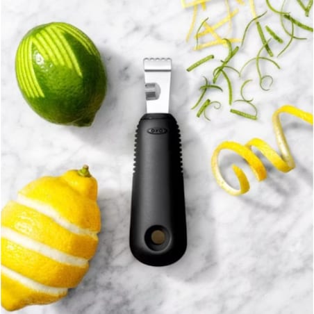 Zester z nożykiem do wzorów Good Grips, Oxo
