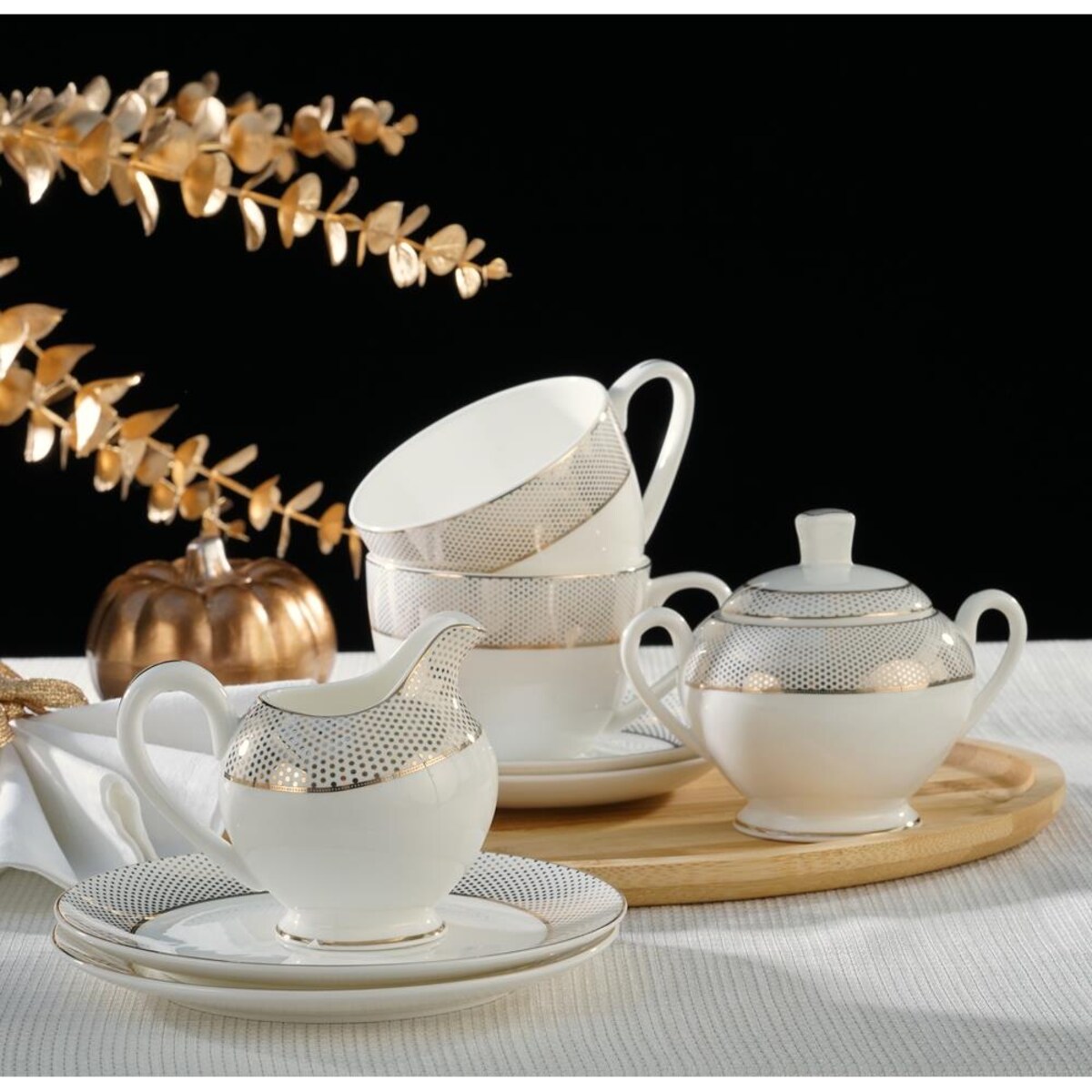 VILLA ITALIA Kubek porcelanowy 470 ml MARILYN