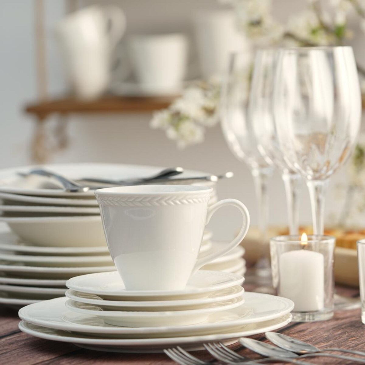 VILLA ITALIA Filiżanka porcelanowa 230 ml LOZANO