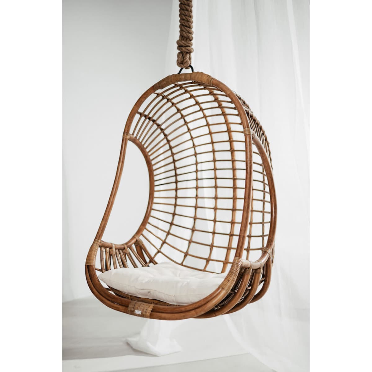 FOTEL WISZĄCY HUGO CIEMNY