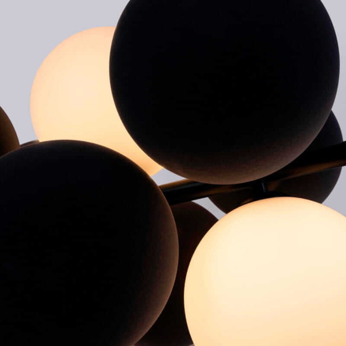 Lampa kulista wiesząca Vino ABR-GRAPPA-H-S Abruzzo balls czarne białe