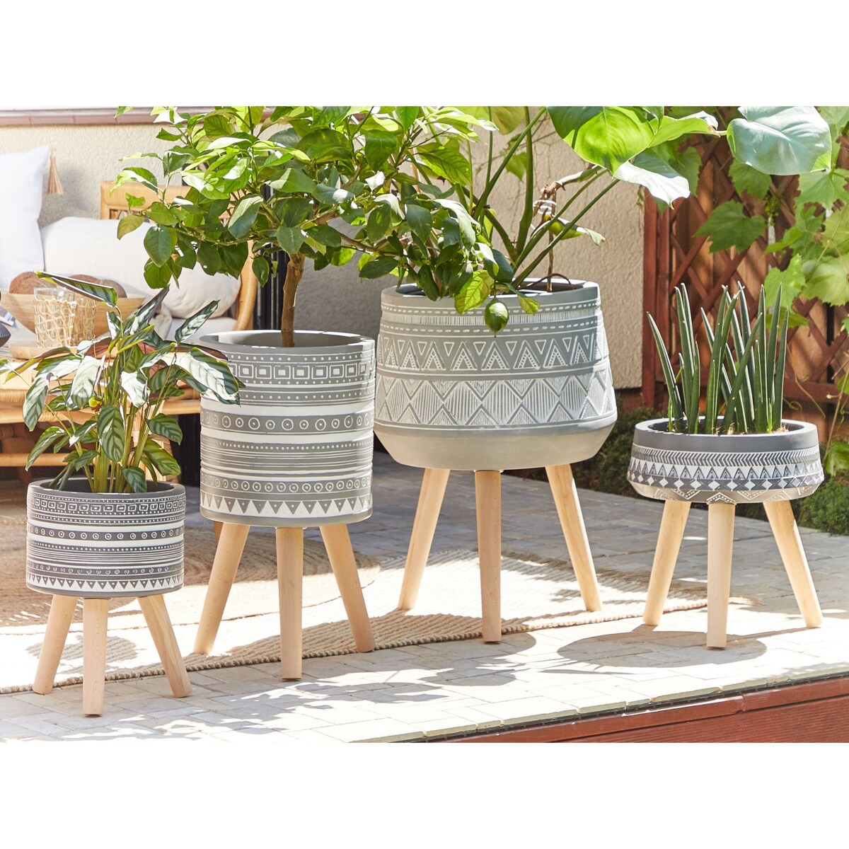 Doniczka na stojaku 44 x 44 x 61 cm jasnoszara MALAKI