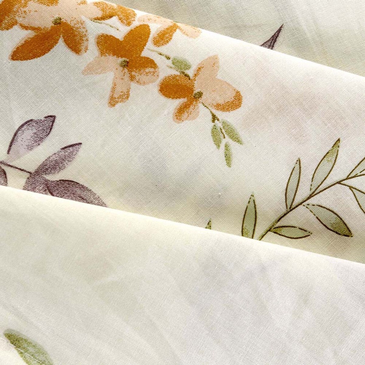 Poszewka dekoracyjna bawełniana 40x40 Herbalia kremowa w botaniczny wzór kwiatowy, Cottonlove