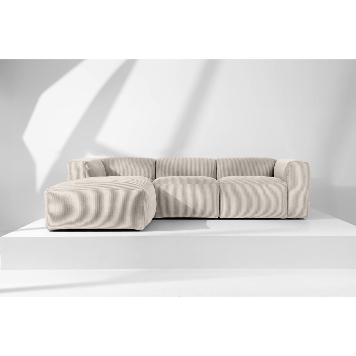 KONSIMO BUFFO Narożnik prawy z niezwykle miękkim i wygodnym siedziskiem, kolor kremowy