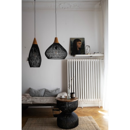 Rattanowa lampa z drewnem teakowym CONE w rozmiarze S - czarna