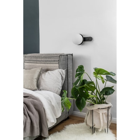 KUUL D1 czarna lampa ścienna / kinkiet z włącznikiem