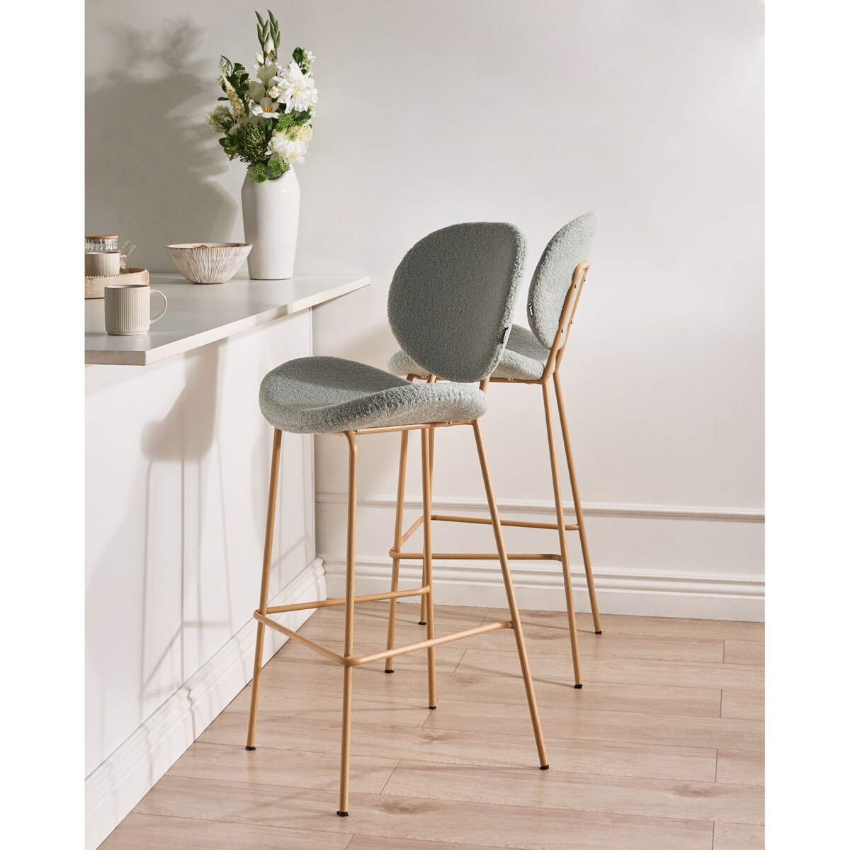 Zestaw 2 krzeseł barowych LUANA Boucle Jasnozielony