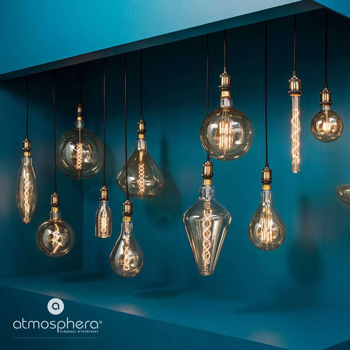 Żarówka dekoracyjna AMBREE LED szklana, G125 4W