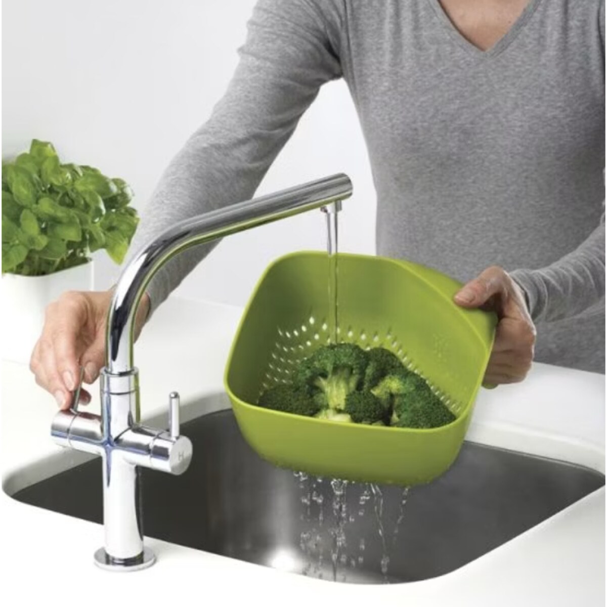 Durszlak z rączką biały, 19.1 x 20.5 x 11.4 cm, Joseph Joseph