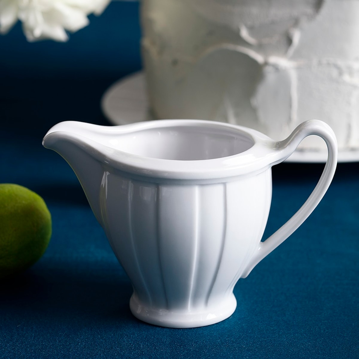 Dzbanek 250 ml Oktawa biała 0001