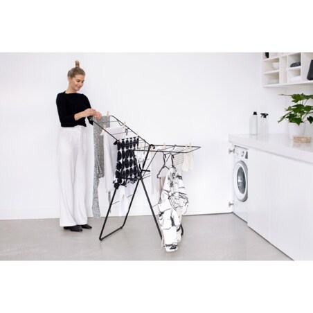 Suszarka na pranie HangOn 15m czarna 403347